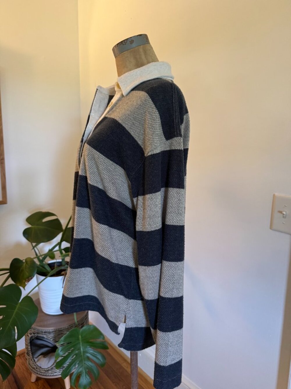 Legend™ Sweater Rugby Popover - Navy Rugby - Picture 3 of 10